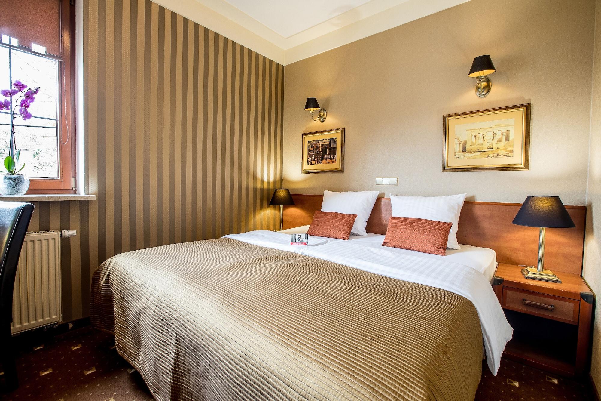 Hotel Diament Bella Notte Katowice - Chorzow Luaran gambar