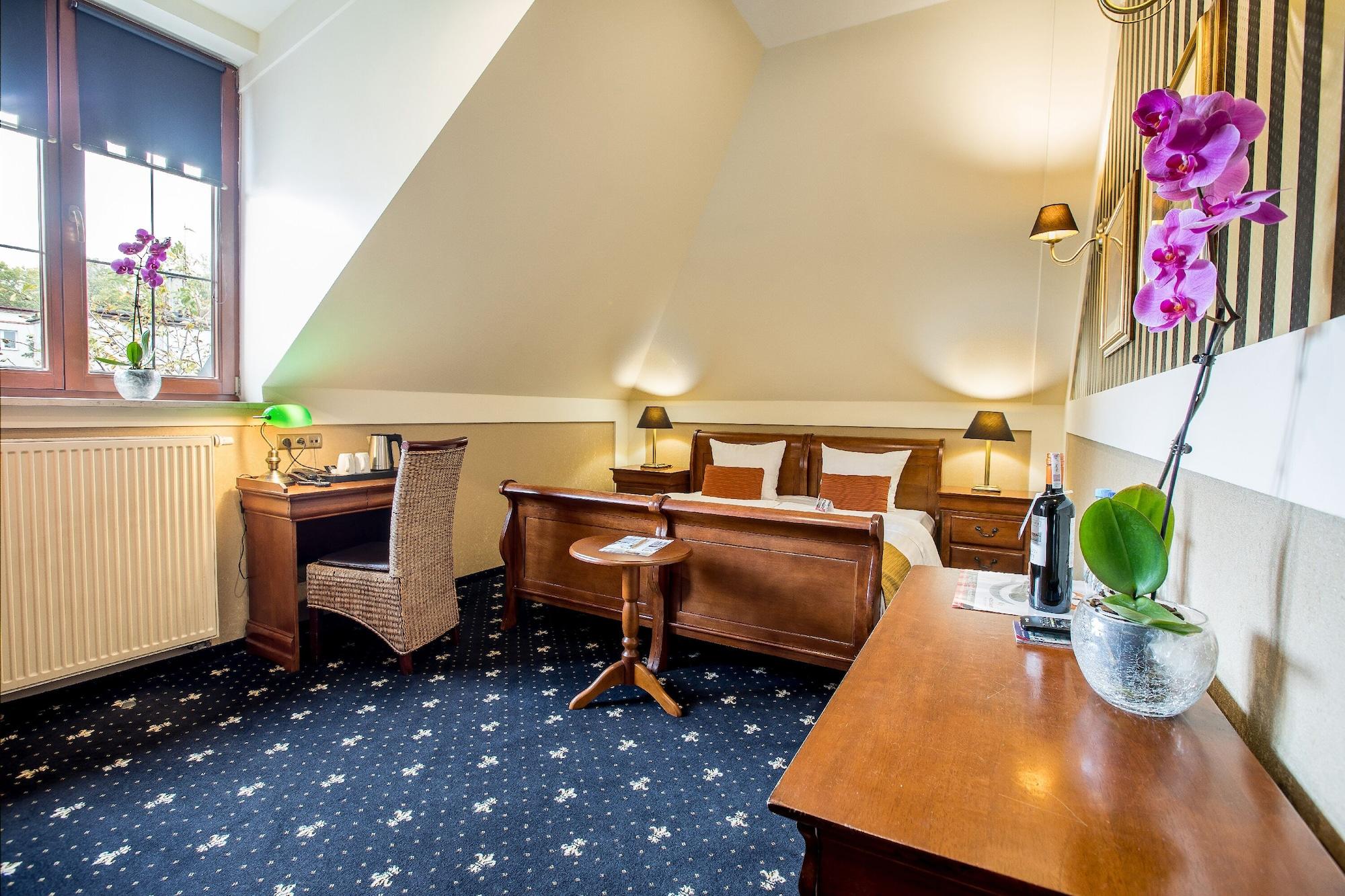 Hotel Diament Bella Notte Katowice - Chorzow Luaran gambar
