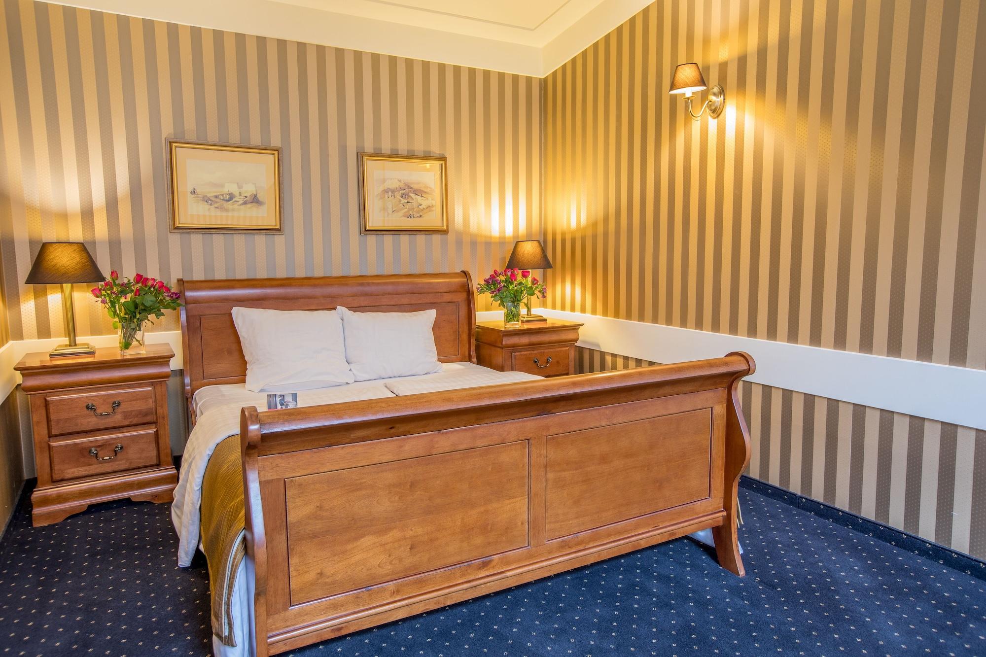 Hotel Diament Bella Notte Katowice - Chorzow Luaran gambar